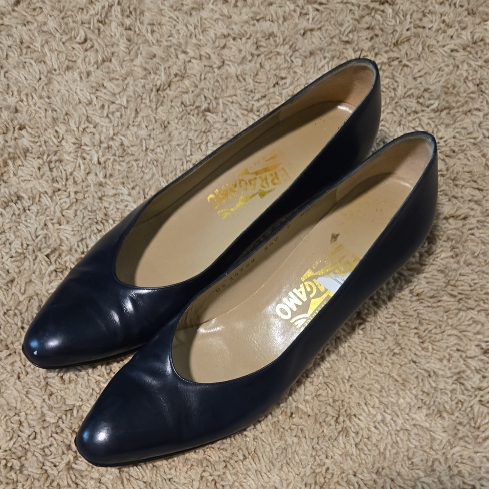 Salvatore Ferragamo Blue‎ Heels